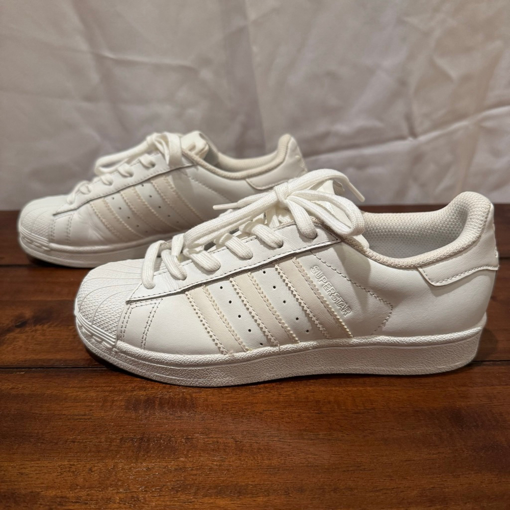 Adidas Superstar Leather Sneaker White Women's /Mens Classic Shell-Toe style - Picture 6 of 11